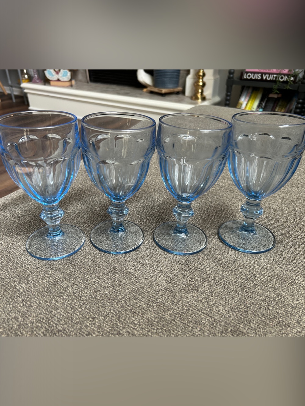Vintage Blue Glass Goblet Set – 4-Piece Stemmed Wine Glasses